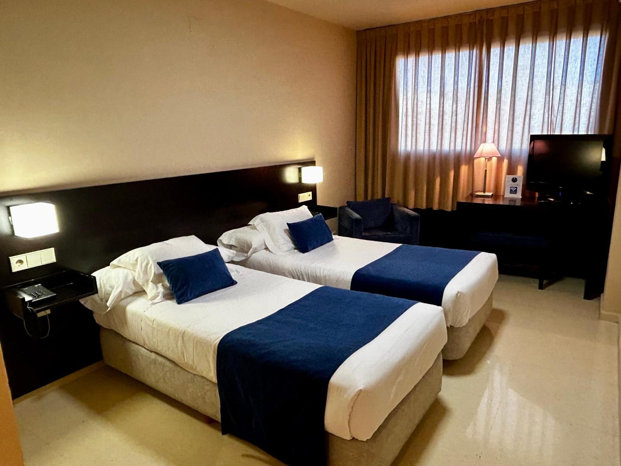 Hotel Ignacio - Palomargroup Chiva Eksteriør billede