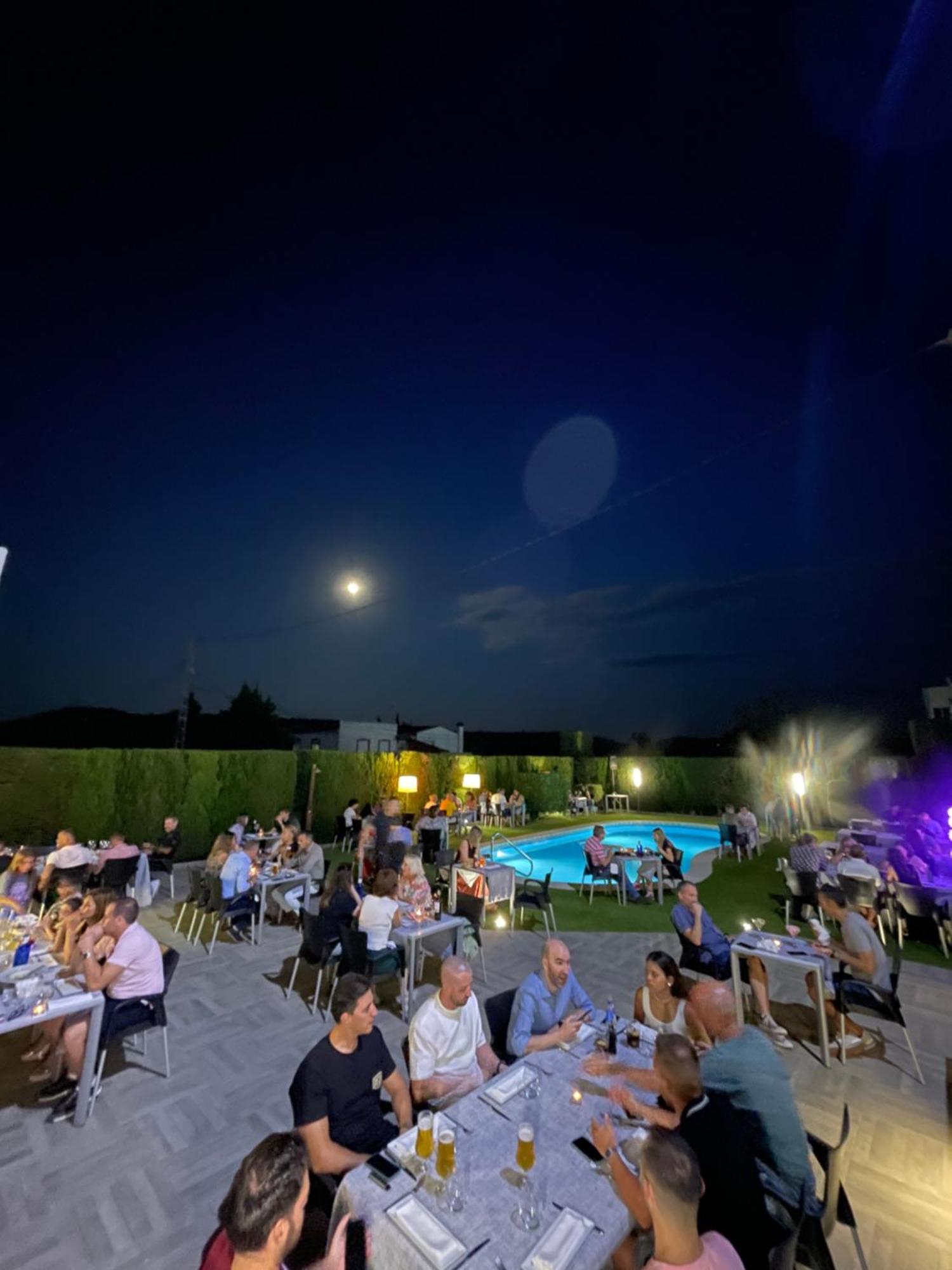 Hotel Ignacio - Palomargroup Chiva Eksteriør billede